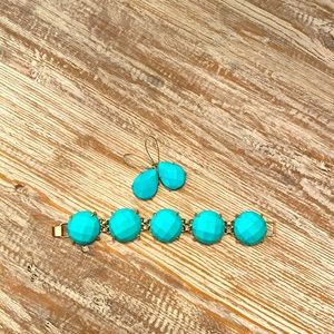 Kendra Scott turquoise bracelet and drop earrings